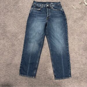 Old Navy women’s Blue Denim Jeans size 10